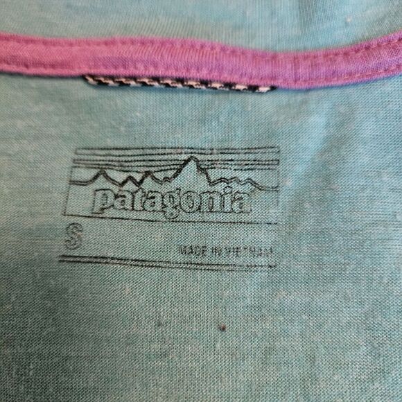 Patagonia Worn Wear Women's Aqua Short Sleeve Casual Pullover T-Shirt Size Small - Picture 5 of 9